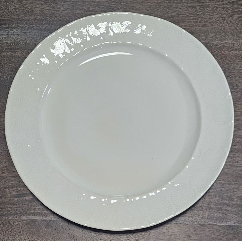 NWT in box Anthropologie 4 white old havana dinner plates